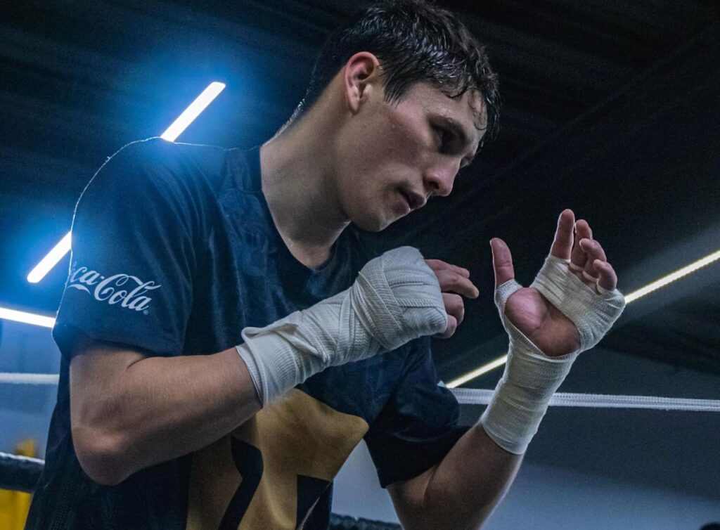 Picasso se sube al ring para identificar los daños por el boxeo 8 David Picasso