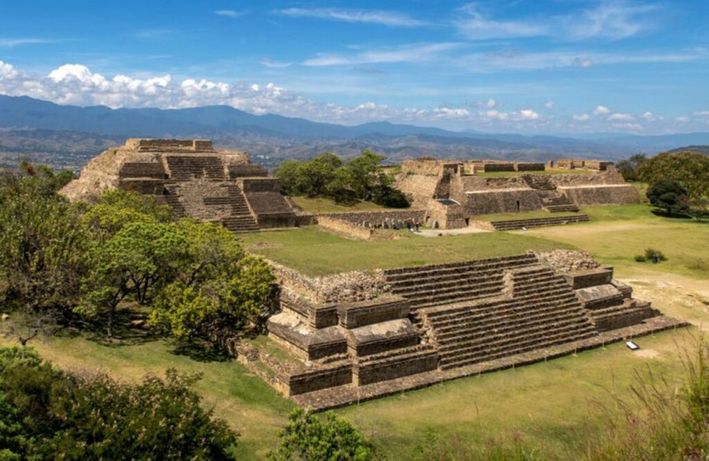 Hallazgo en Monte Albán reformula teoría sobre su edificación 8 monte albán