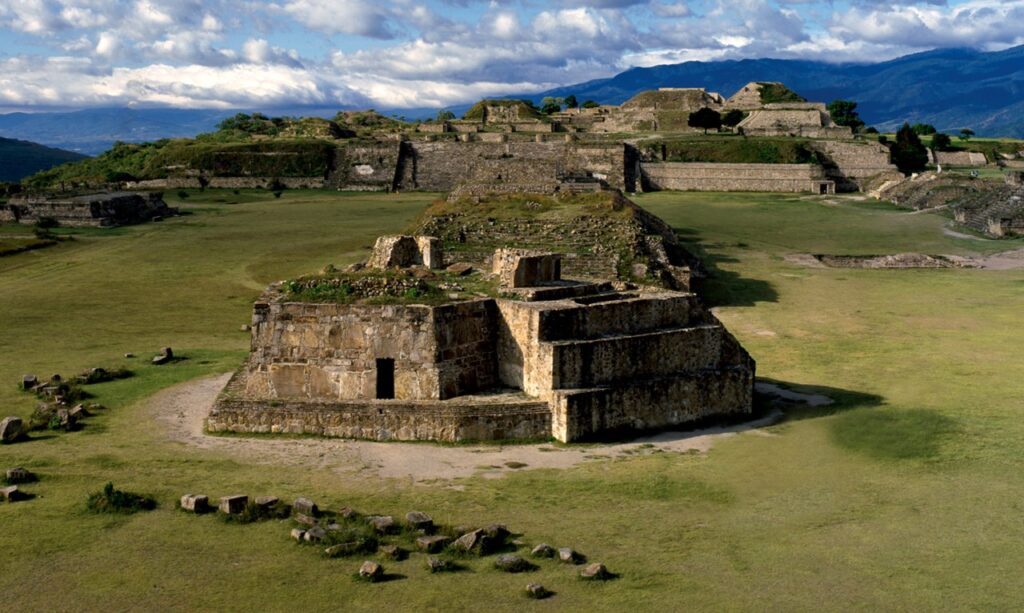 Hallazgo en Monte Albán reformula teoría sobre su edificación 6 monte albán