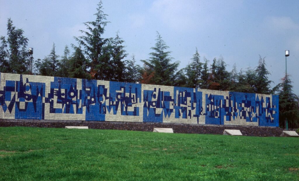 'Abstracción integrada', el mural rescatado de una fábrica de bujías 6 Abstracción integrada