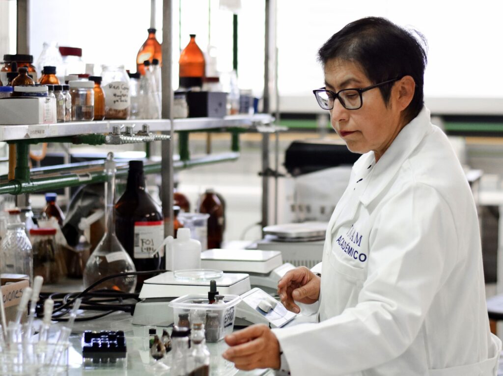 Desarrollan nanotecnología para limpiar derrames de petróleo 8 UNAM