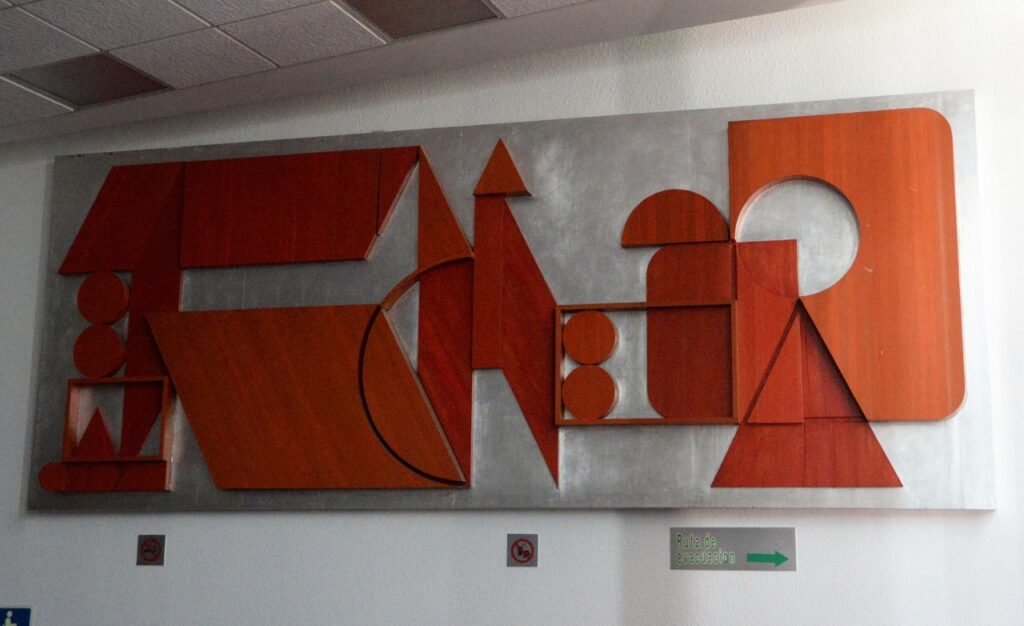 Con ‘El centro de las formas’, Felguérez fusionó escultura, pintura y arquitectura 6 Manuel Felguérez