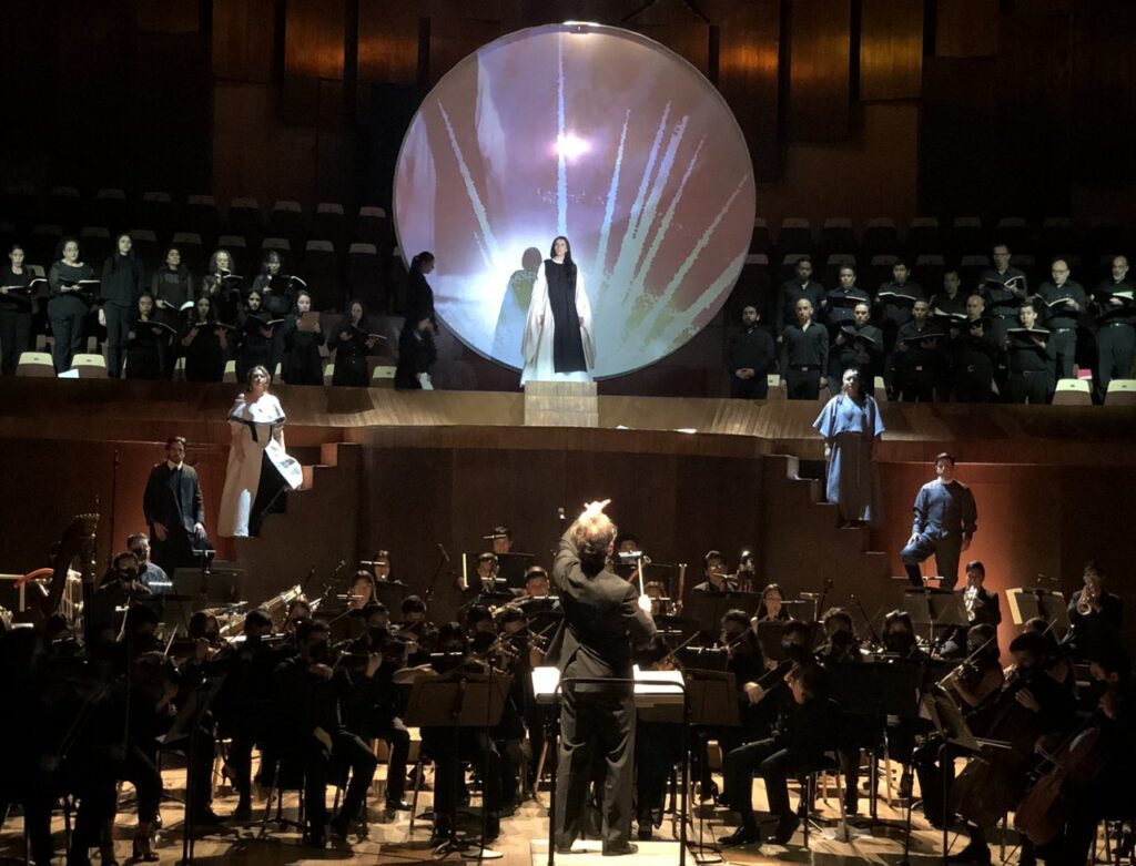 Mimetizarme con sor Juana en una ópera ha sido un descubrimiento: soprano Cecilia Eguiarte 6 Cecilia Eguiarte