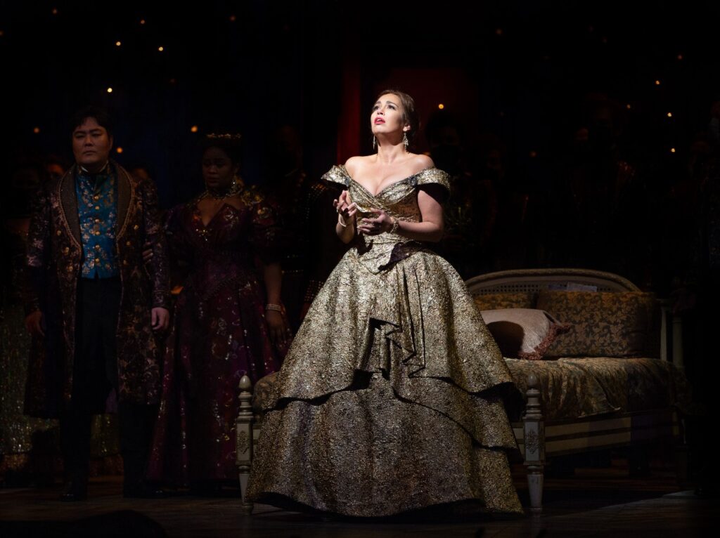 Soprano Nadine Sierra protagoniza 'La traviata' desde MetOpera 6 La traviata