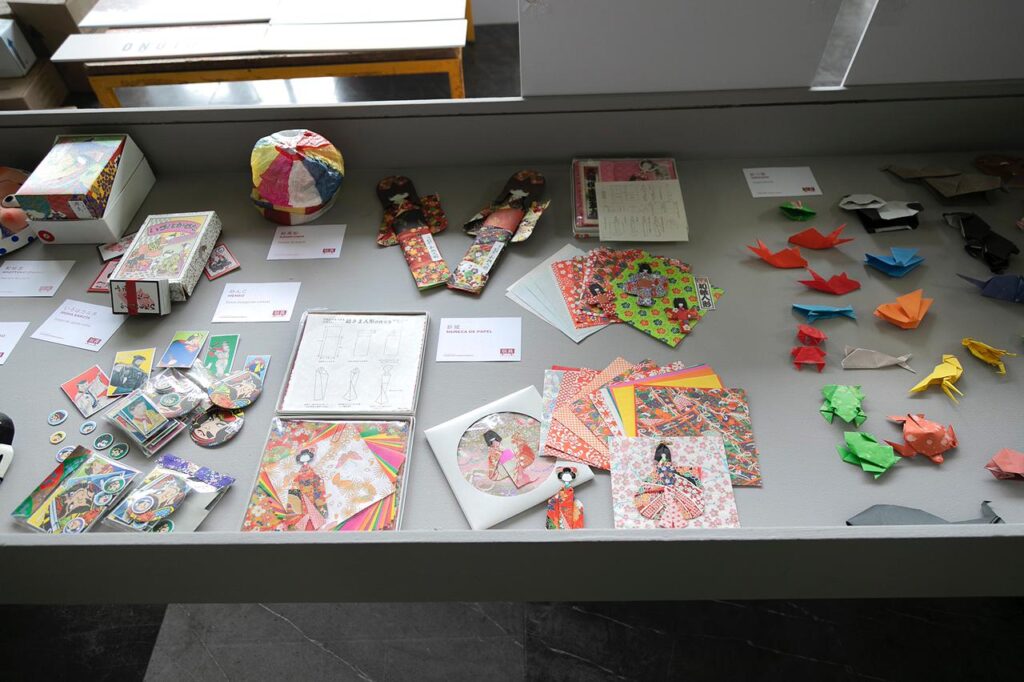 Origami, manga y clases de japonés en la Vasconcelos durante un mes 6 manga