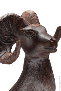 Figuras de palo fierro, tradición milenaria en Sonora 7 El carnero es el símbolo del desierto de Sonora. Foto: Museo Nacional de Antropología.