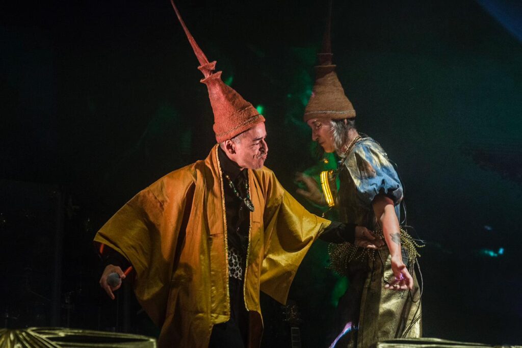 Aterciopelados y Rubén Albarrán lanzan “Mujer Gala” 7 Combinación explosiva. Foto: Especial.