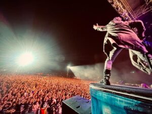 El líder de Iron Maiden, de “rock star” a empresario y “speaker” 7 Cartel promocional del encuentro en Guanajuato.