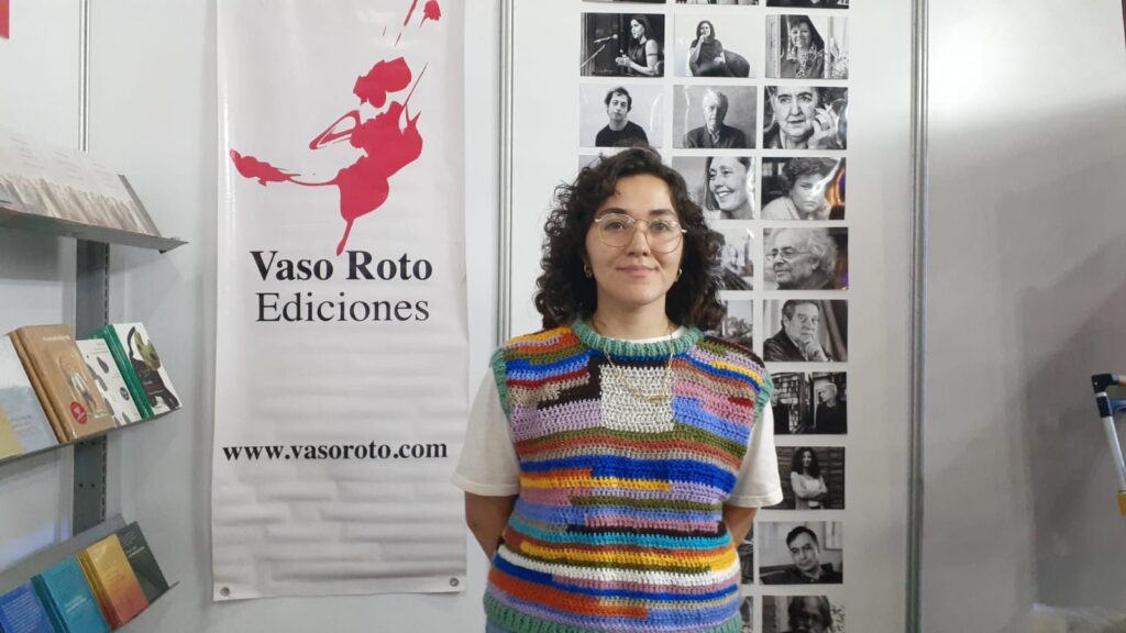 La premiada poeta chilena Bárbara Emilia Pequeño. Foto: José Juan de Ávila.