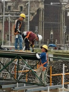 Inicia en el Templo Mayor renovación de techumbre 7 La Etapa II del Templo Mayor contiene los vestigios mejor conservados de las capillas que coronaban el edificio mexica en la época prehispánica