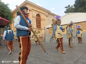 Chilpancingo luce 30 máscaras de danzas tradicionales 6 Exhibirán una treintena de máscaras de danzas tradicionales de la entidad elaboradas por artesanos guerrerenses de diferentes zonas