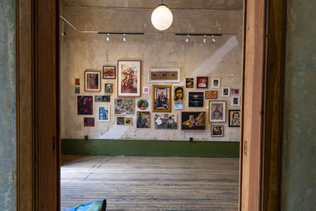 ‘Salón Mesones’: una reflexión contemporánea sobre la pintura 8 Academia dibujo pintura atelier salón mesones arte