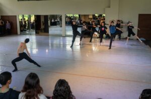 "Las bodas" de Stravinski, en los 40 años de Solistas Ensamble de Bellas Artes 7 Solistas Ensamble de Bellas Artes llevarán a escena el ballet Las bodas, de Igor Stravinski, que forma parte del programa coreográfico Miradas / Las bodas