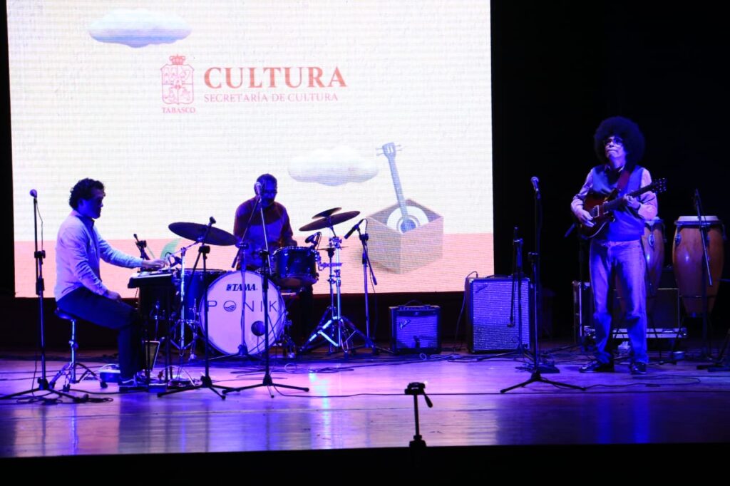 Cha/Co Project ofrece una mezcla de jazz, rock y funk 8 Cha Co Project abriendo brecha cenart jazz funk