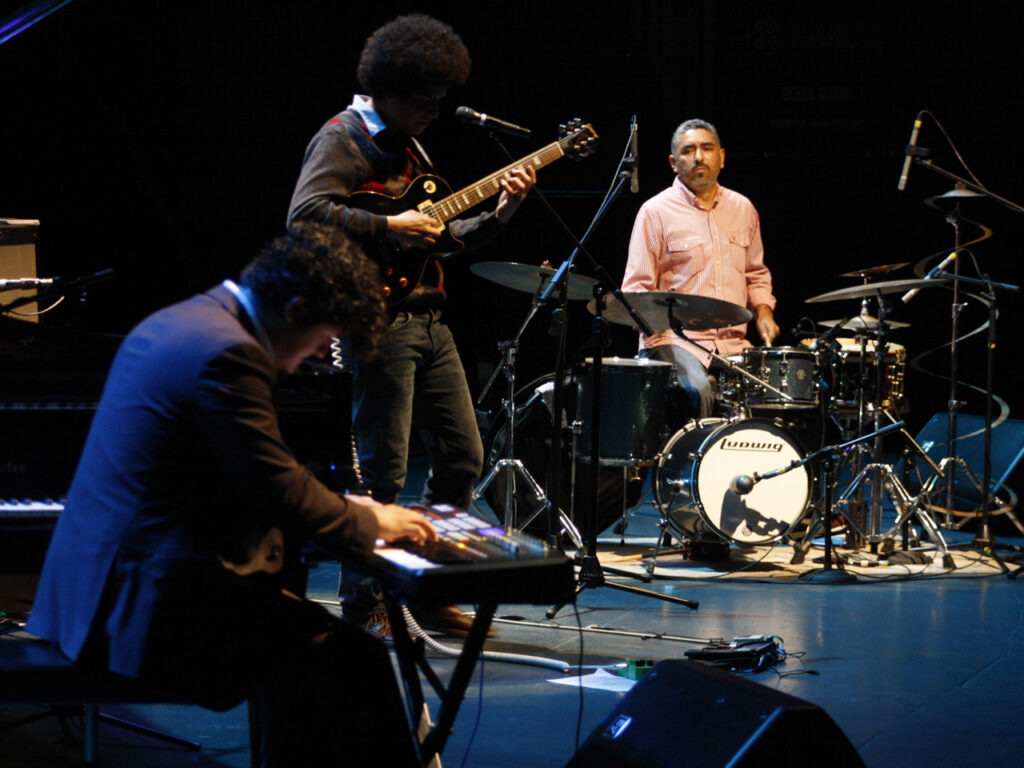 Cha/Co Project ofrece una mezcla de jazz, rock y funk 6 Cha Co Project abriendo brecha cenart jazz funk