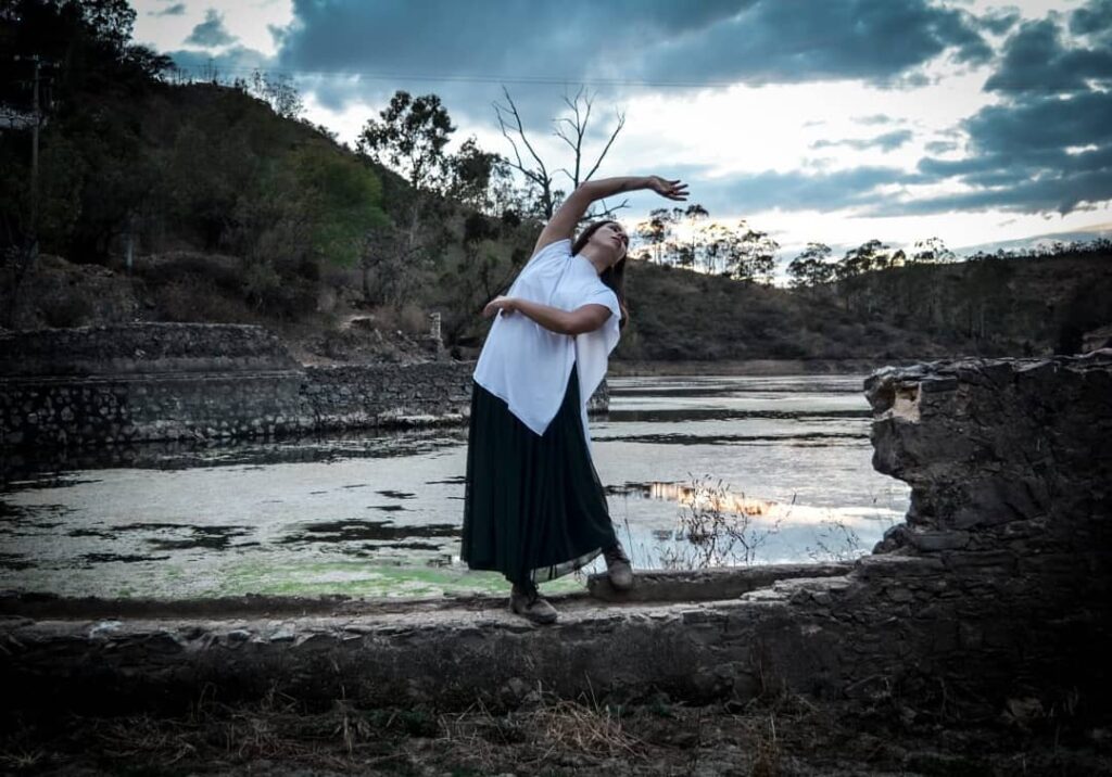 Nataly Rito explora la danzaterapia como herramienta de sanación 7 Nataly Rito danzaterapia teatro sanacion danza