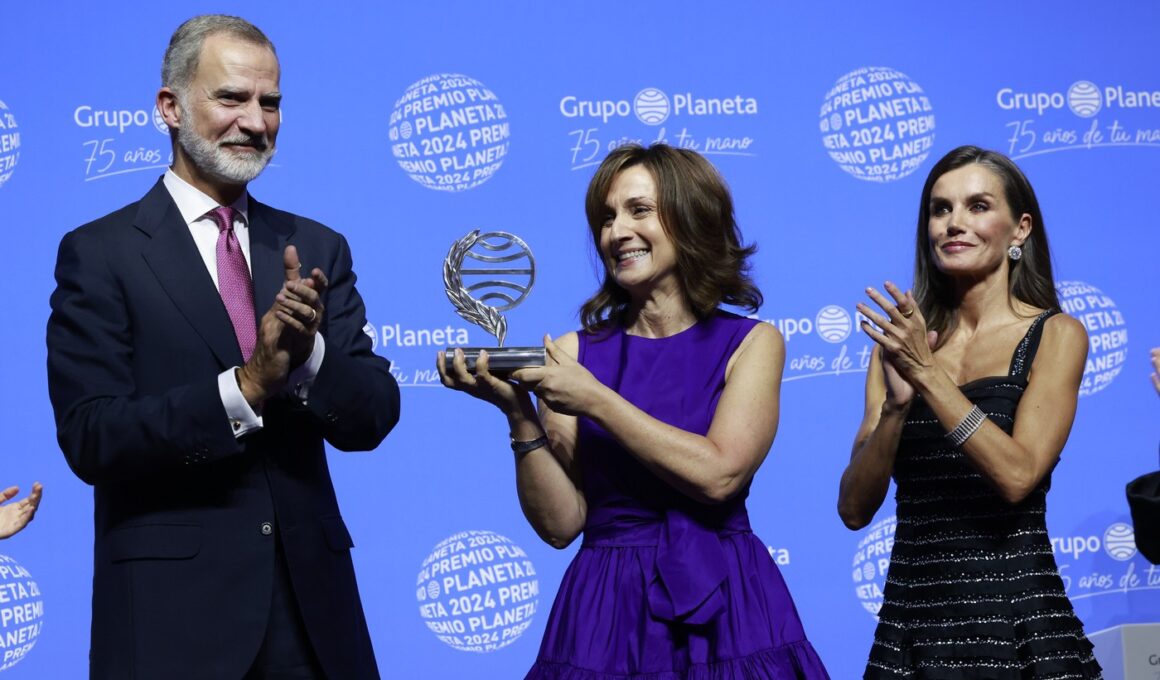 Paloma Sánchez-Garnica Premio Planeta obra Victoria