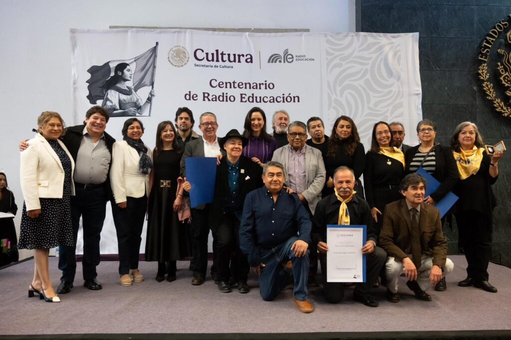Radio Educación: la emisora cultural celebra sus primeros 100 años 8 Radio educación cultura indígena comunitaria pueblo