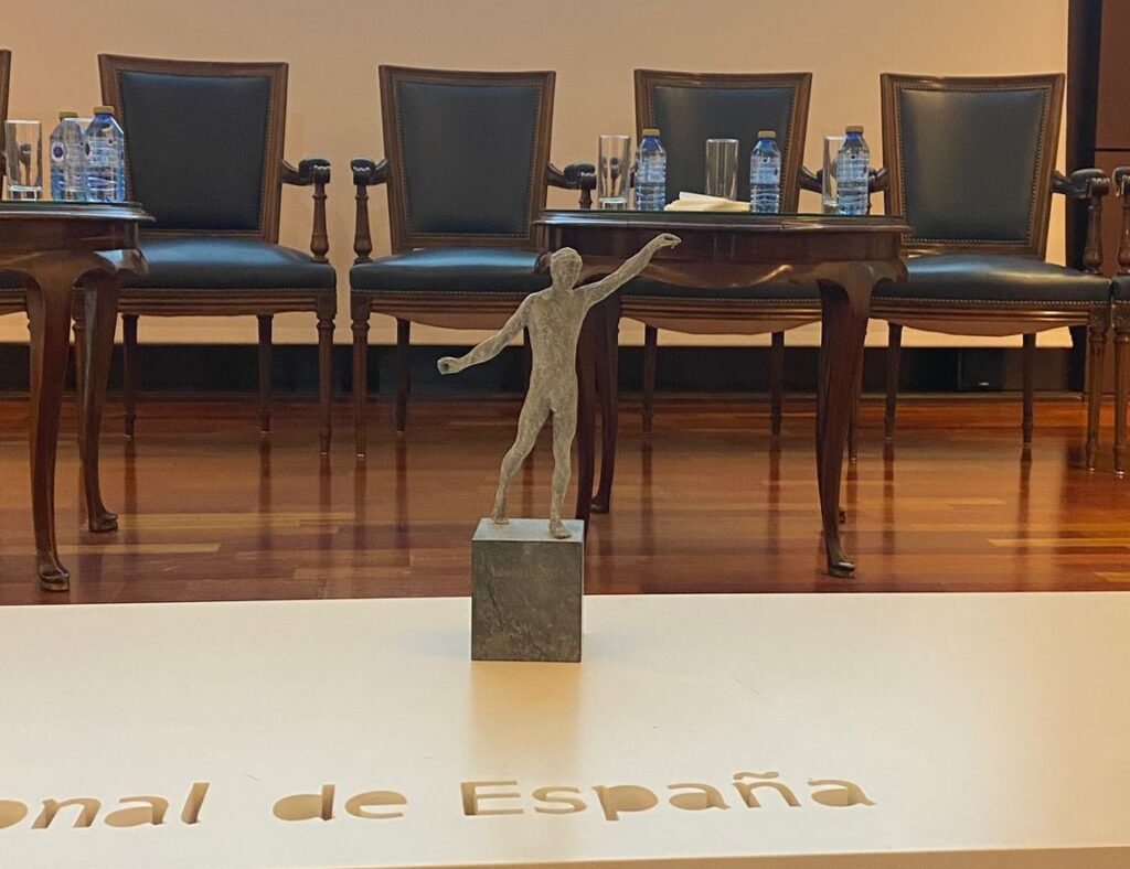 Premio Adonáis de Poesía 2024 a Juan Herrero por ‘Cartografía de nadie’ 7 Adonáis de Poesía Juan Herrero Cartografía de nadie