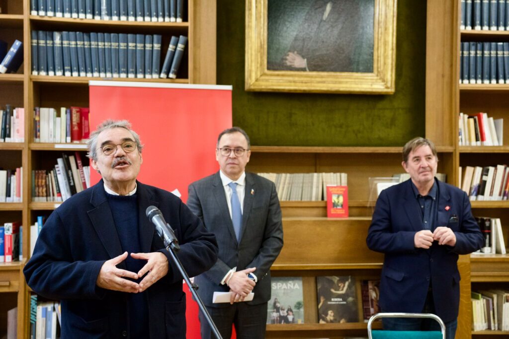 Hijo de García Márquez dona 300 libros de la colección privada del Nobel 8 Garcia marquez nobel literatura instituto cervantes