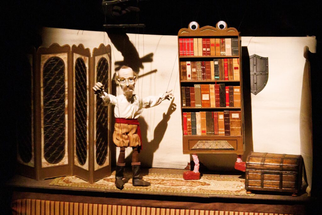 ‘El don del Quijote’: títeres reviven el clásico de Miguel de Cervantes 6 Don del quijote títeres marionetas Miguel Cervantes