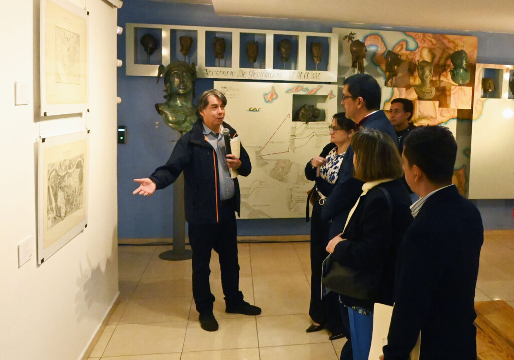 Tesoro cartográfico: UNAM exhibe colección de 22 mapas antiguos 10 Tesoro cartográfico UNAM mapas antiguos Geografía