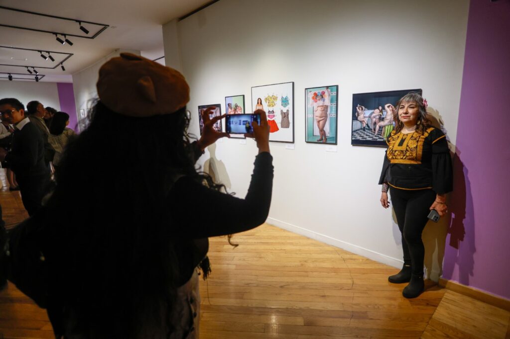 ‘Insurrectas’: 45 fotografías exhiben los estereotipos de género 6 Insurrectas Museo Archivo Fotografía feminismo arte