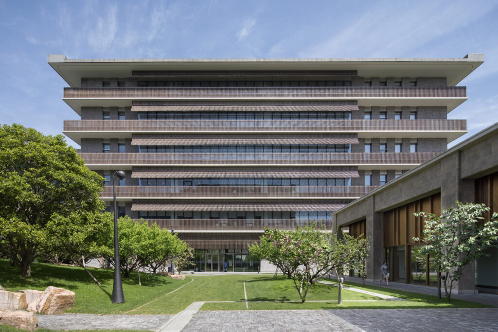 Liu Jiakun: “la arquitectura tiene el poder de moldear el comportamiento humano” 6 Liu Jiakun china Premio Pritzker 2025 arquitectura