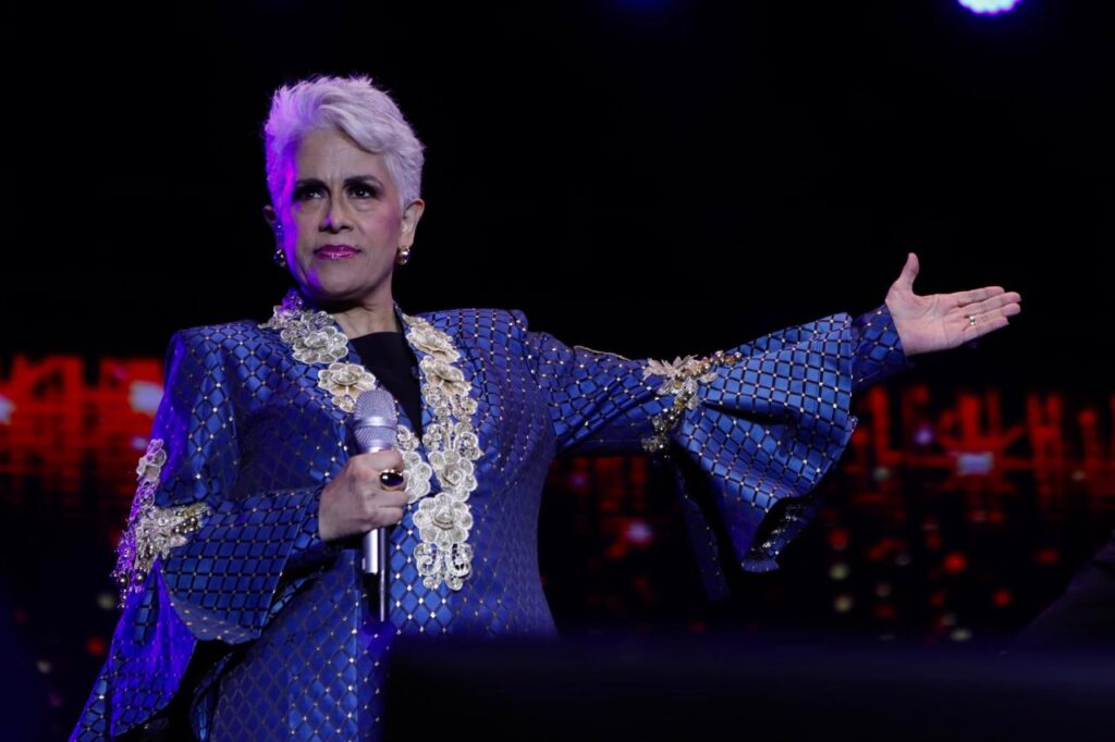 Ramón Vargas, Eugenia León y Fernando de la Mora regalan una noche con Roberto Cantoral 10 Ramón Vargas Eugenia León Mora Roberto Cantoral slp