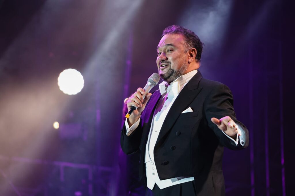 Ramón Vargas, Eugenia León y Fernando de la Mora regalan una noche con Roberto Cantoral 7 Ramón Vargas Eugenia León Mora Roberto Cantoral slp