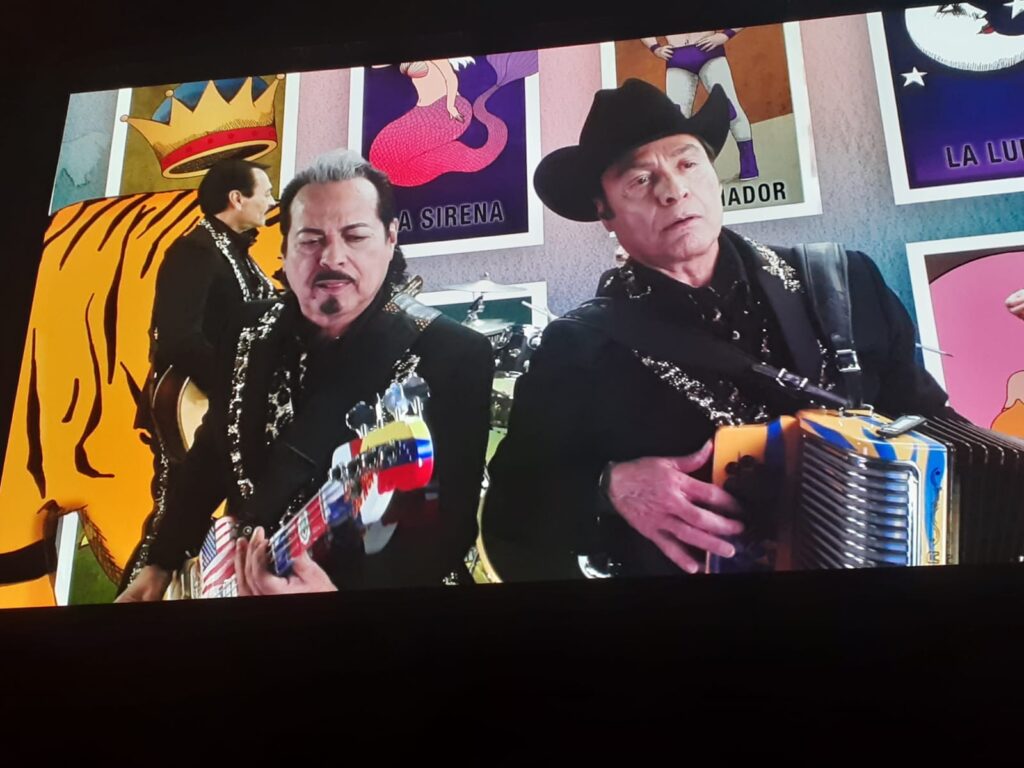 CRÓNICA | Sonaron 7 balazos en concierto de Los Tigres del Norte 8 Tigres del norte auditorio nacional banda corridos