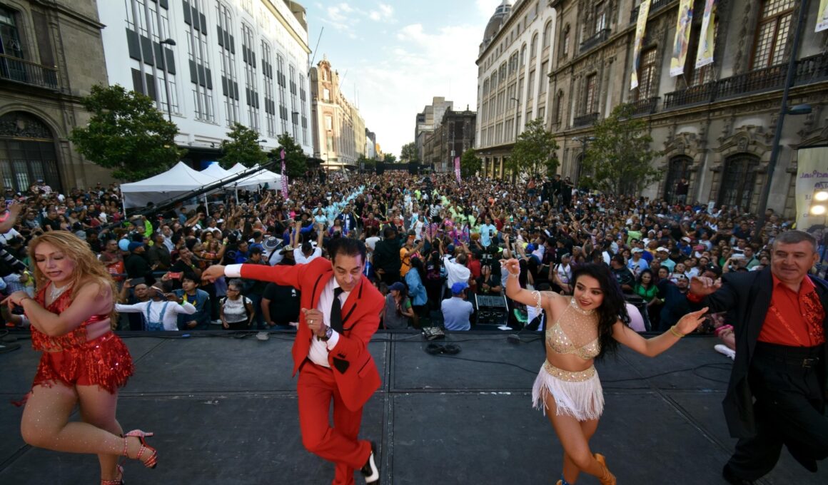 Tongolele sonidero danza zocalo club baile andromed