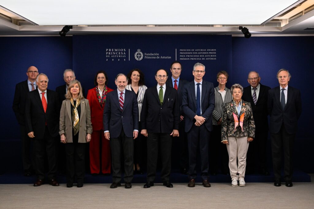 El demógrafo Douglas Massey gana el Asturias de Ciencias Sociales 2025 7 Douglas Massey Premio Princesa Asturias migrantes