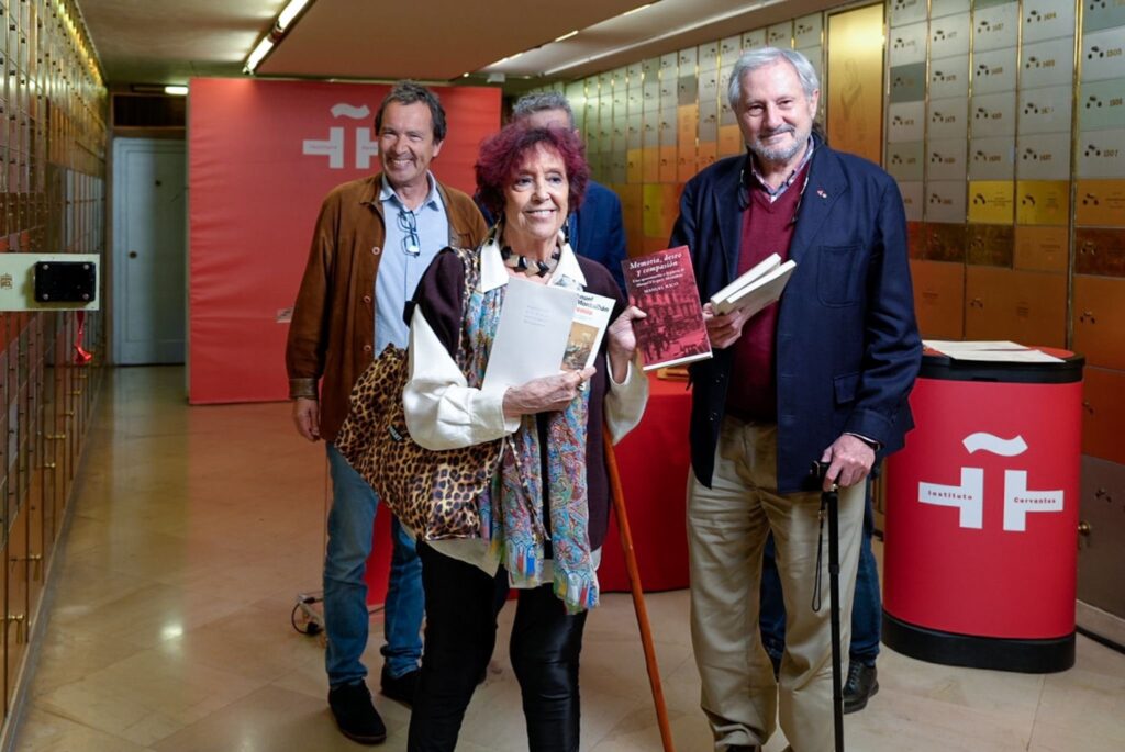 El legado de Vázquez Montalbán a la bóveda del Instituto Cervantes 6 Manuel Vázquez Montalbán Pepe Carvalho Caja Letras