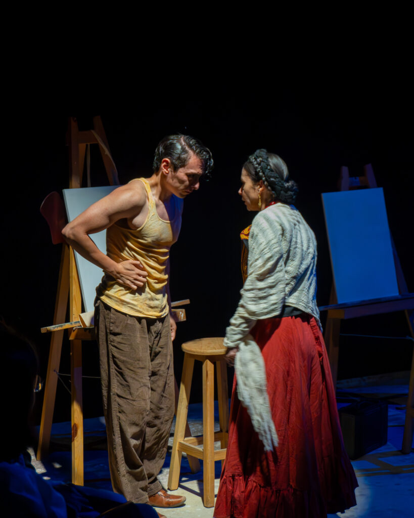 'Los Fridos' explora la faceta menos conocida de Frida Kahlo 8 Fridos cenart Frida Kahlo clases pinturas esmeralda