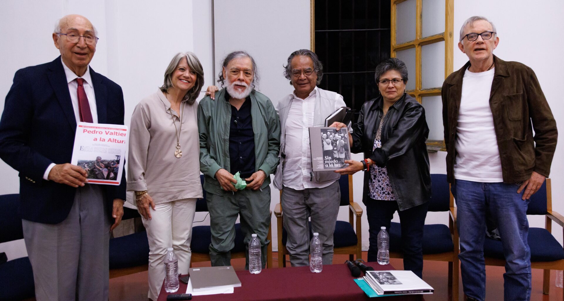 Sin miedo a la luz Pedro Valtierra fotografía libro