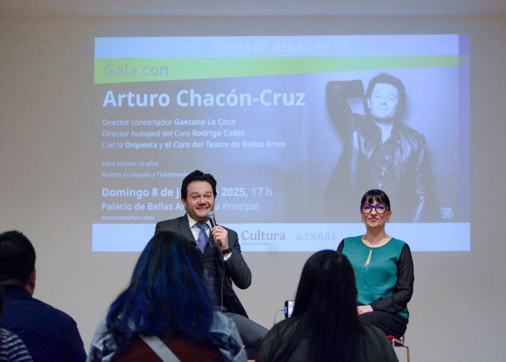 Arturo Chacón-Cruz celebrará 25 años de carrera con gala en Bellas Artes 8 Tenor Arturo Chacon-Cruz opera palacio bellas artes