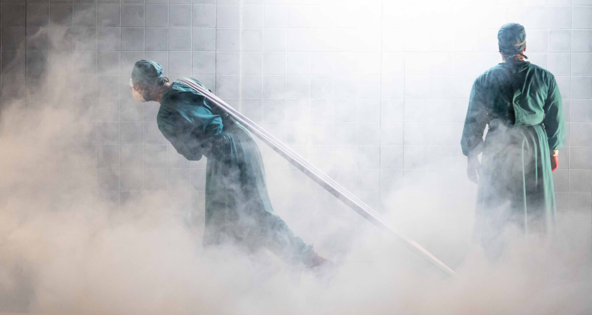 C19 teatro helenico medic confinamiento virus covid