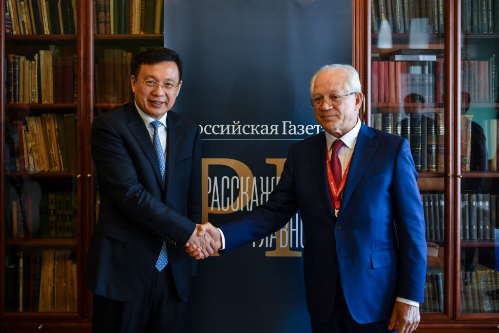 'Méritos inmortales, memoria eterna' llama a aprender del pasado 8 Méritos inmortales memoria eterna xinhua Rusia war