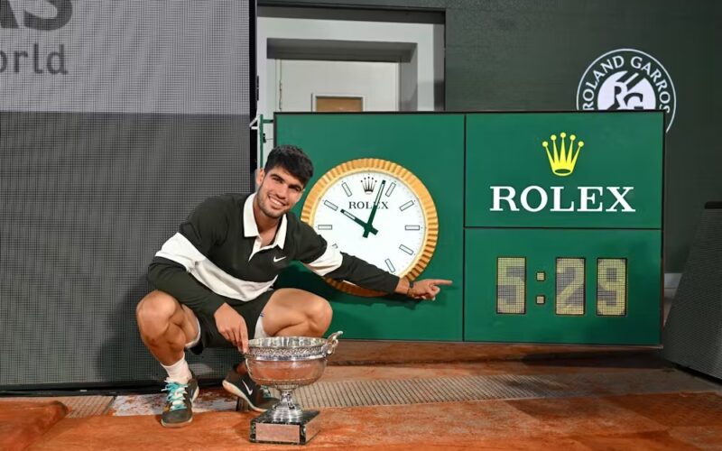 tenista español Carlos Alcaraz roland garros Sinner