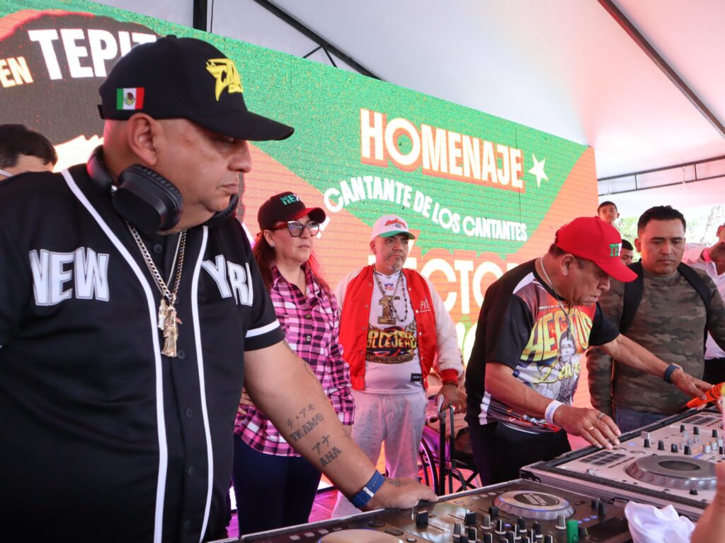 Héctor Lavoe lleva esperanza, alegría y unión a Tepito 7 Héctor Lavoe cantante salsa tepito música sonideros