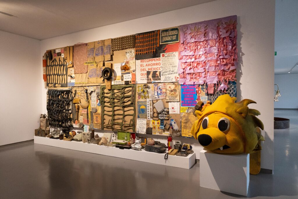 'Manual intuitivo' junta 23 obras de artistas jóvenes y consagrados 11 Manual intuitivo museo metafísico Arte Carrillo Gil