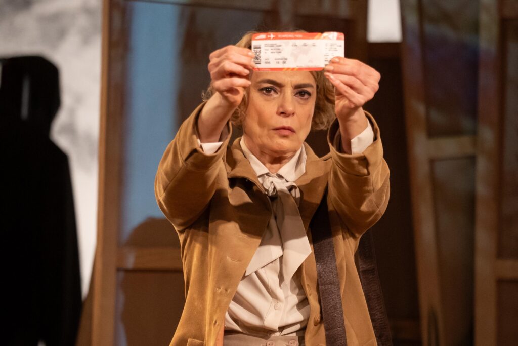 Rosa María Bianchi abre sus memorias en 'Retorno Sofía Rosario' 6 María Bianchi Retorno Sofía Rosario Dobrina teatro