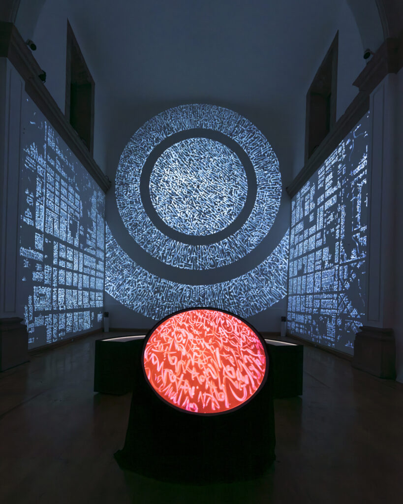 Said Dokins hace instalación viva con microbiota de asistentes 10 Said Dokins Bio res critura Laboratorio Art Alameda