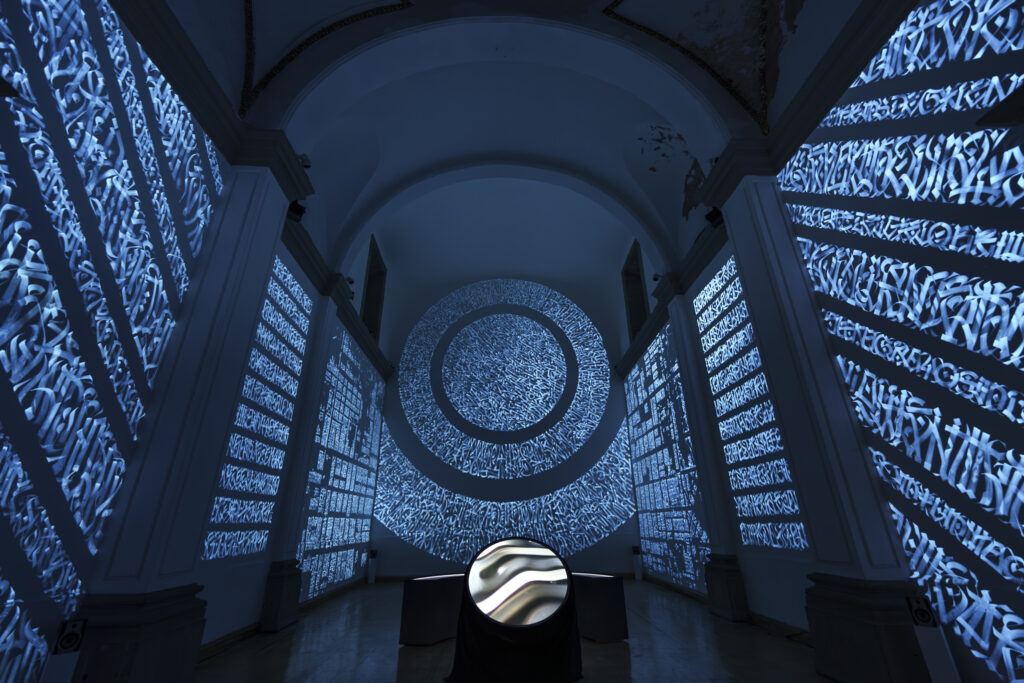 Said Dokins hace instalación viva con microbiota de asistentes 8 Said Dokins Bio res critura Laboratorio Art Alameda