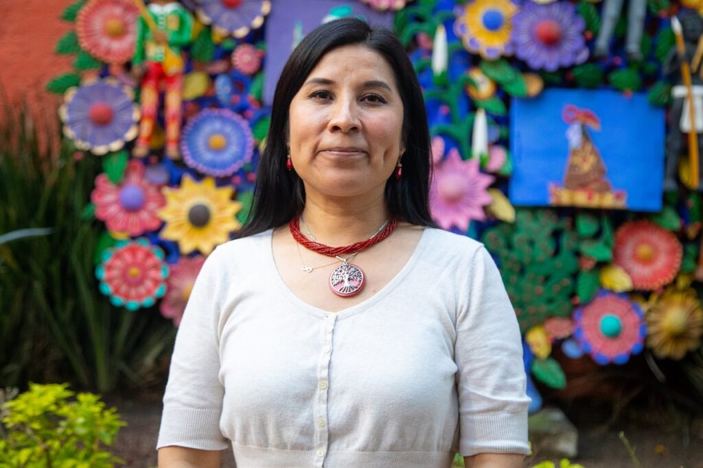 Margarita León: el otomí tiene dimensiones que el español no alcanza 7 Margarita León poemario otomí Premio Nezahualcóyotl