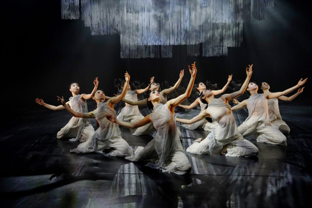 Jajack Movement explora el pasado en el presente en Cervantino con 'Samsara of Blossom' 9 Jajack Movement Samsara Blossom Yumi Kim cervantino