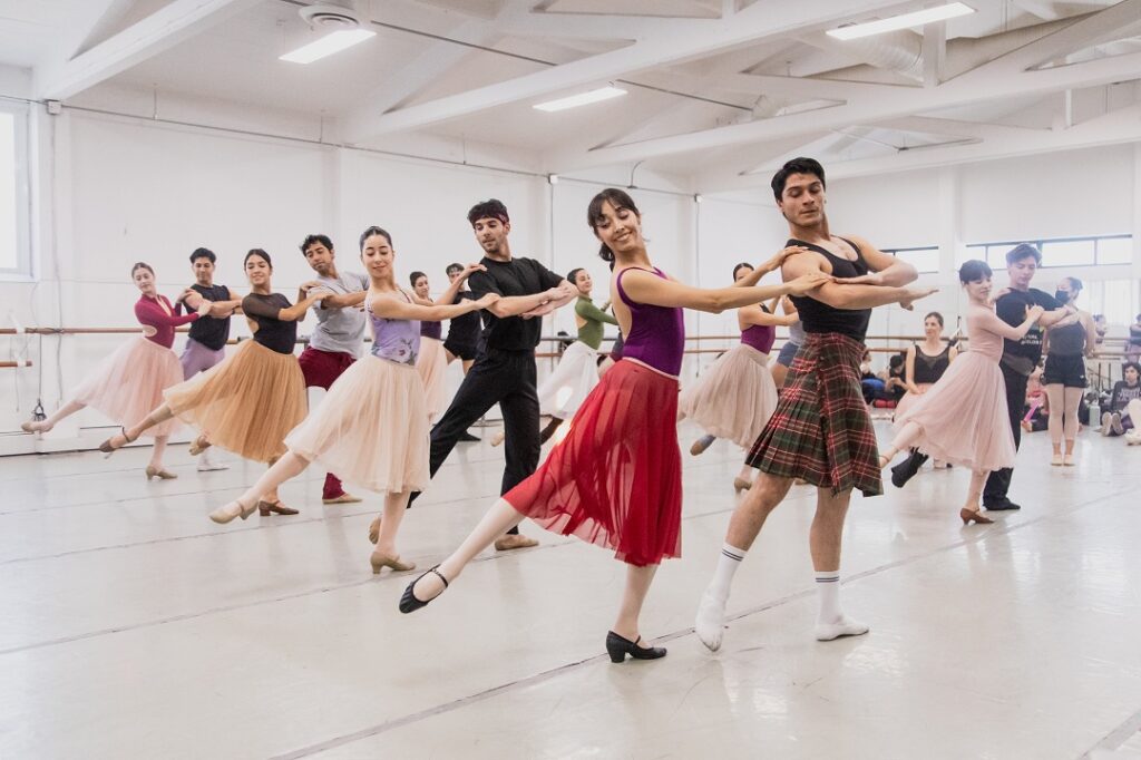 'La Sílfide y el Escocés', la joya del ballet romántico regresa a Bellas Artes 8 La Sílfide y el Escocés la joya de ballet romántico