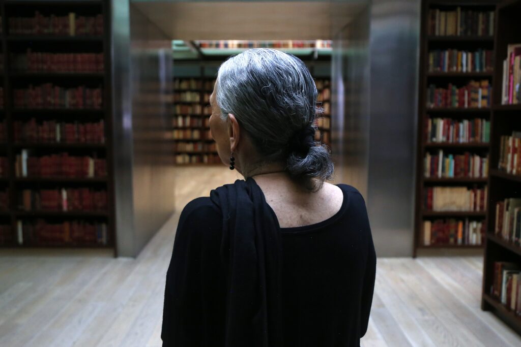 "Luisa Huertas pertenece al mismo mundo de María Moliner": Enrique Singer 11 Luisa Huertas pertenece al mismo mundo de Moliner