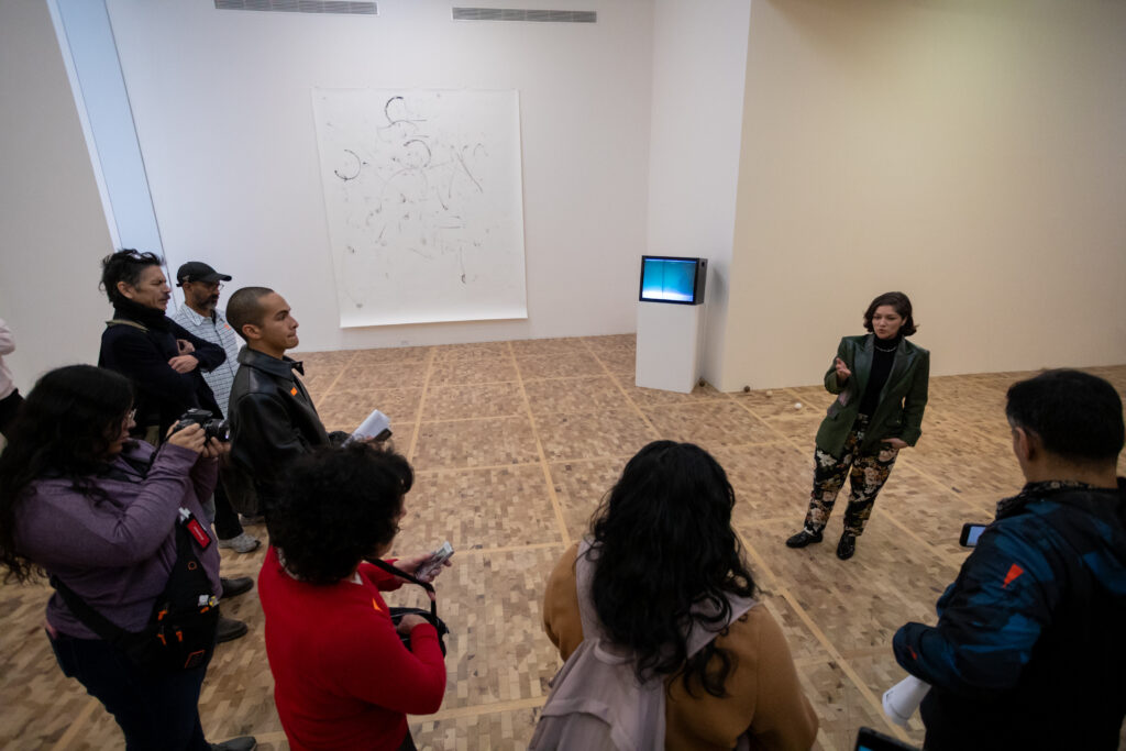 'Wayamou' reúne más de 100 piezas de Andersons y Hakihiiwe 9 Wayamou exhibe 100 piezas de Andersons y Hakihiiwe